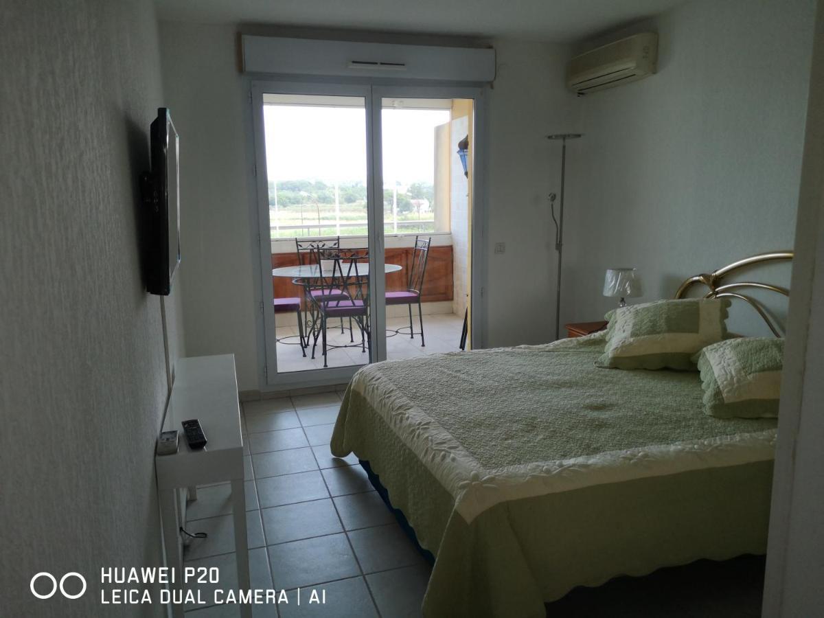 4pers ,3 Etage Dernier, Duplex Spacieux Clim, Piscine ,parking Prive Fermer * Fréjus