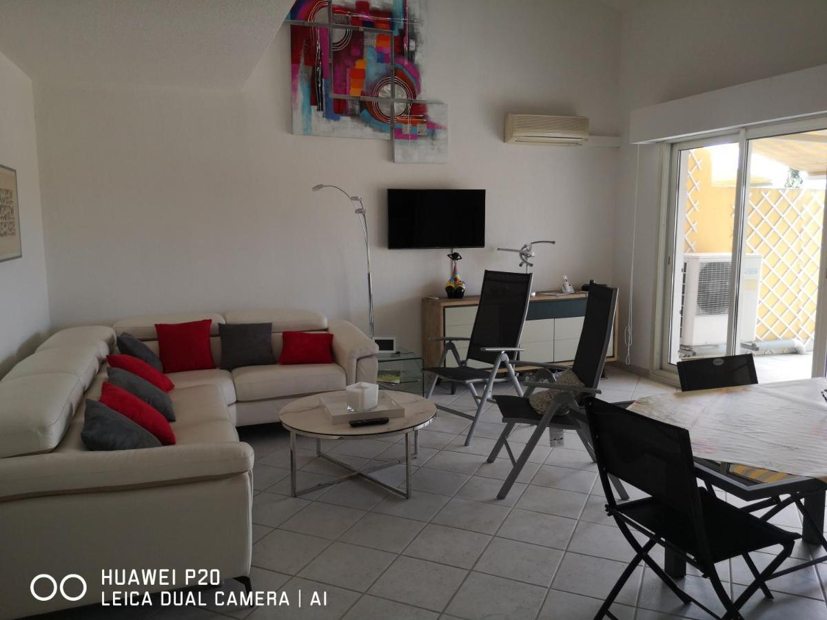 4pers ,3 Etage Dernier, Duplex Spacieux Clim, Piscine ,parking Prive Fermer